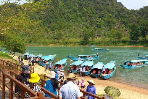 Triển khai tài khoản vệ tinh du lịch: Phát triển kinh tế Quảng Trị từ dữ liệu di sản