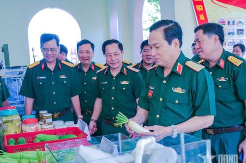 Lữ đoàn Vận tải 659 (Quân khu 9): Thực hiện có hiệu quả các nhiệm vụ công tác hậu cần, kỹ thuật