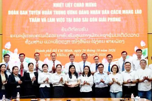 Báo SGGP tiếp Đoàn Ban Tuyên huấn Trung ương Đảng Nhân dân Cách mạng Lào