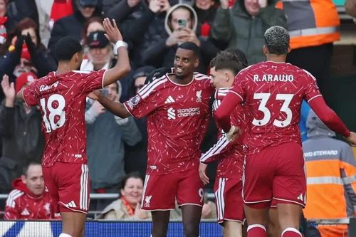 Liverpool chặn đứng mạch thắng của Brighton