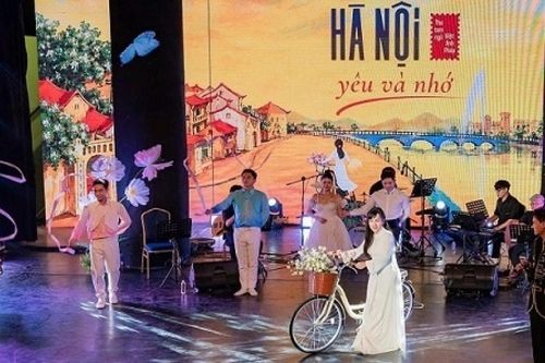 Hà Nội và tiếng lòng của người con xa xứ