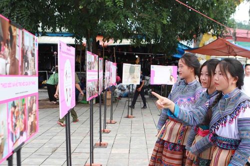 Tiếp tục nỗ lực để pháp luật thực sự thành chỗ dựa cho phụ nữ
