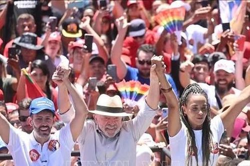 Tổng thống Brazil Lula da Silva tái đắc cử nhiệm kỳ thứ 4