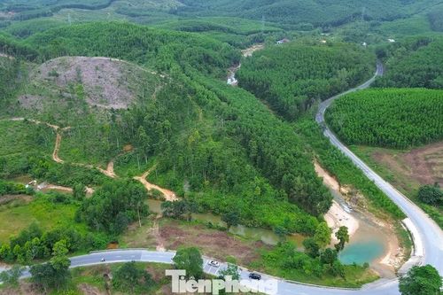71 đoạn đường nguy hiểm trên Quốc lộ 49: Khi nào được xử lý?
