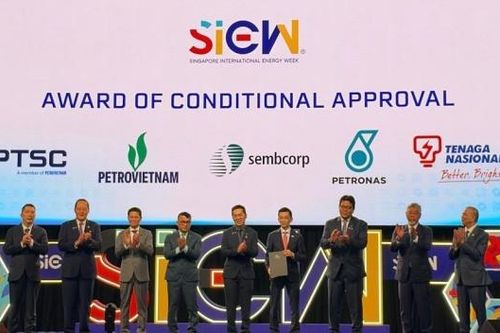 Singapore chấp thuận có điều kiện dự án xuất khẩu điện tái tạo từ Việt Nam
