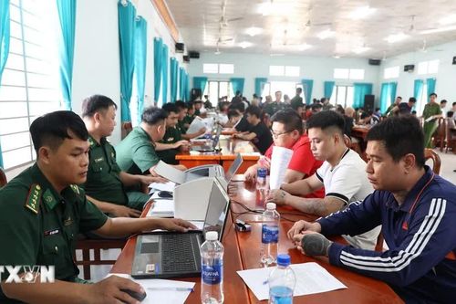 Rủi ro khi tin vào lời mời gọi trên mạng về tuyển dụng, định cư ở nước ngoài
