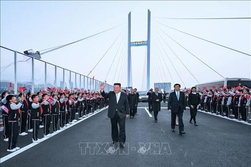 Thông điệp sau chuyến thăm thành phố biên giới Trung Quốc của nhà lãnh đạo Triều Tiên