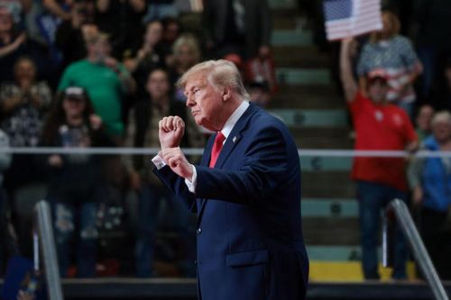 Ông Trump nổi giận vì trượt Nobel Hòa bình, tuyên bố gây chú ý về người nhập cư