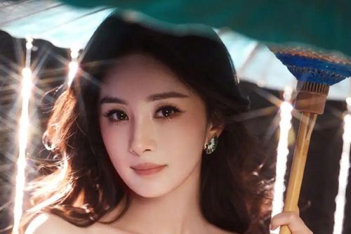 Dương Mịch tái xuất với nhan sắc đẹp tựa nữ thần