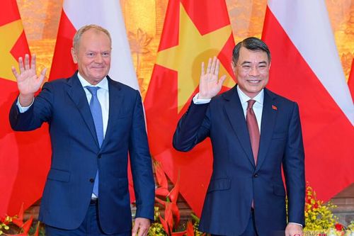 Chùm ảnh: Thủ tướng Lê Minh Hưng chủ trì lễ đón chính thức Thủ tướng Ba Lan
