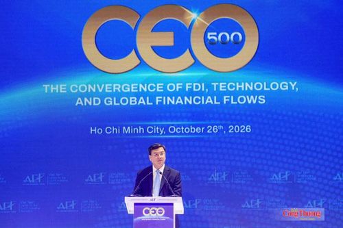 TP. Hồ Chí Mi h kết nối FDI, công nghệ và dòng vốn cho tăng trưởng dài hạn