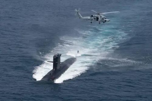 Pháp, Đức đề nghị cung cấp 3 tàu ngầm cho Argentina giữa tranh chấp Falkland