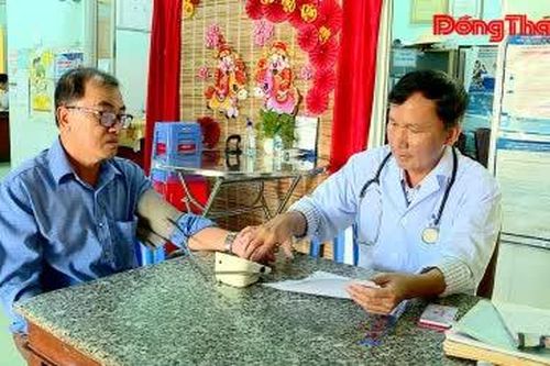 Tháo gỡ vướng mắc khi chuyển giao y tế dự phòng và dân số về xã