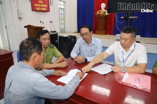 Phường Nam Nha Trang xử phạt 1 trường hợp buôn bán trái phép 35 cá thể chim