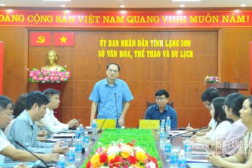 Tọa đàm phát huy giá trị văn hóa truyền thống gắn với chuyển đổi số ở vùng dân tộc thiểu số