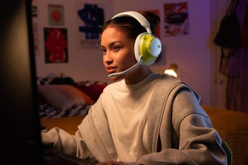 Tai nghe gaming JBL Quantum 520 ra mắt: Driver màng carbon 50mm, kết nối kép, pin 37 giờ