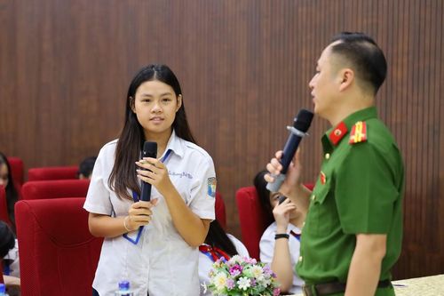 Trường học Hà Nội tăng cường giáo dục pháp luật cho học sinh