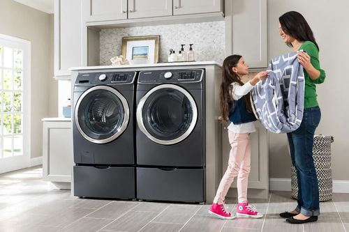 Có nên mua máy giặt sấy? 4 ưu điểm và những hạn chế cần biết trước khi xuống tiền