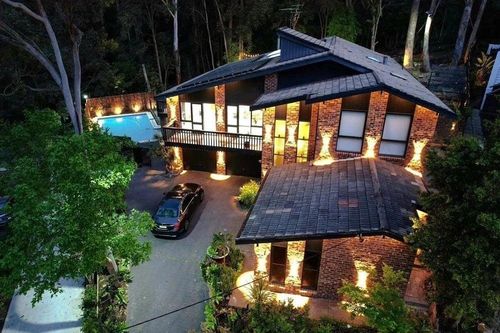 Quán quân Đường Lên Đỉnh Olympia sống trong biệt thự triệu đô rộng gần 1.000m²