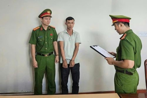 Bắt giam kẻ giả danh phó giám đốc, lừa tình lẫn tiền của người phụ nữ