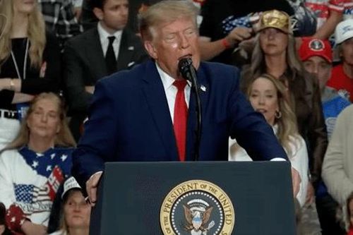 Tổng thống Trump dự báo sớm đạt thỏa thuận thuế quan với Canada
