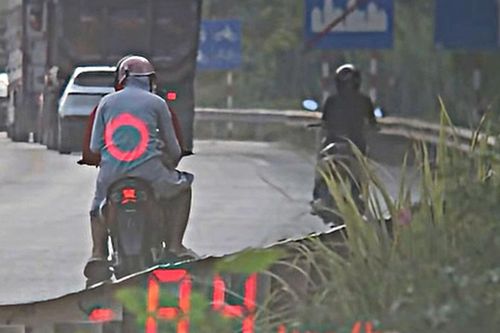 Tháo biển số chạy 84 km/h, cả lái xe và chủ xe nhận cái kết đắt giá