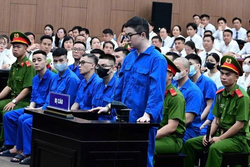 Luật sư đề nghị công bố 97 cơ quan, người liên quan trong vụ Mr Pips