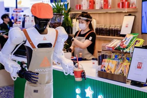 Robot hình người của Trung Quốc 'tìm việc làm' tại Hàn Quốc