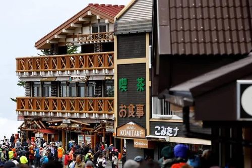 Nhật Bản tính phương án sơ tán hàng nghìn du khách nếu núi Phú Sĩ phun trào