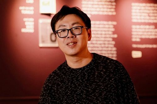 Tôi làm sách cho người 'lười' đọc