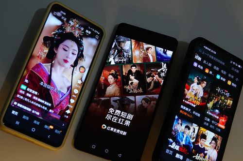 Người dùng Trung Quốc đốt thời gian vào app phim ngắn