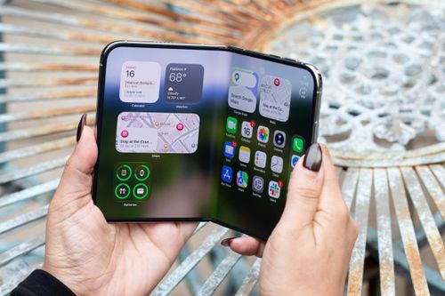 Hết cửa 'đầu cơ' iPhone Duo