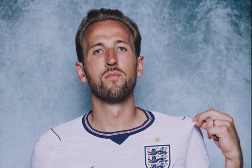 Gu thời trang kín tiếng của Harry Kane