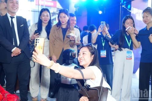 Hợp tác chiến lược, định vị thế mạnh Việt Nam trong chuỗi giá trị robot