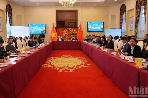Thúc đẩy hợp tác kinh tế, thương mại và đầu tư Việt Nam-Trung Quốc