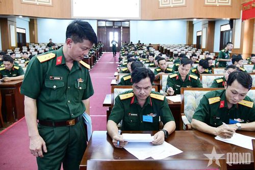 Bộ tư lệnh TP Hồ Chí Minh tổ chức hội thi nhân viên quân khí giỏi, nhà kho quân khí tốt
