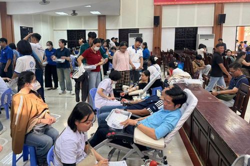 Nghĩa cử cao đẹp từ những giọt máu hồng