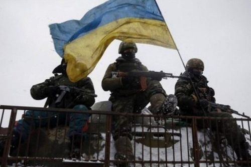 Ukraine gia hạn thiết quân luật thêm 90 ngày, tính áp chỉ tiêu tuyển quân cho các doanh nghiệp