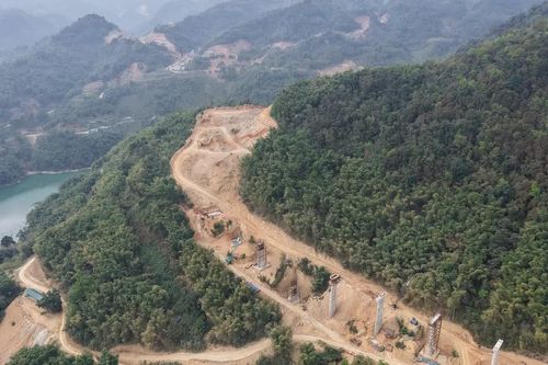 Đề xuất đầu tư xây dựng 2 tuyến cao tốc trọng điểm vùng Tây Bắc