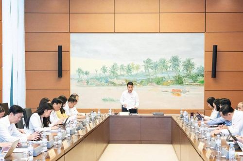 Bảo đảm hài hòa giữa nâng cao hiệu quả xử lý vi phạm hành chính với kiểm soát quyền lực