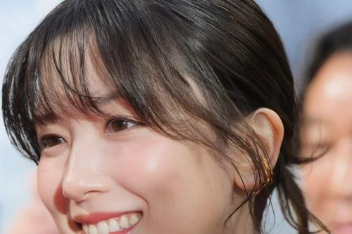 'Ngọc nữ vạn người mê' sau vụ ngoại tình chấn động