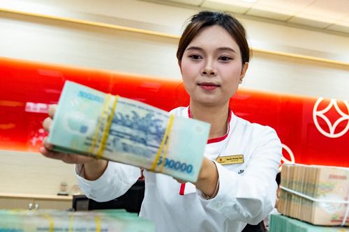 Lãi suất ngân hàng hôm nay 27/10: Các kỳ hạn có lãi suất từ 7%/năm trở lên