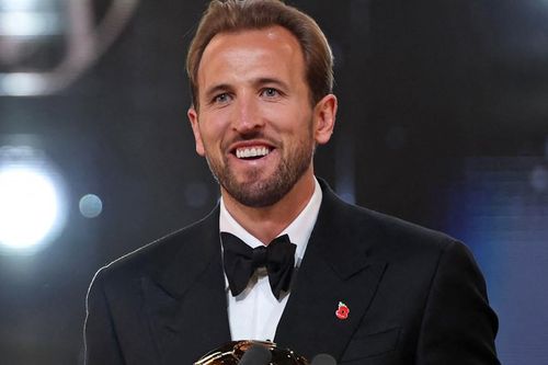 Video Harry Kane và 10 siêu phẩm khiến cả thế giới ngả mũ