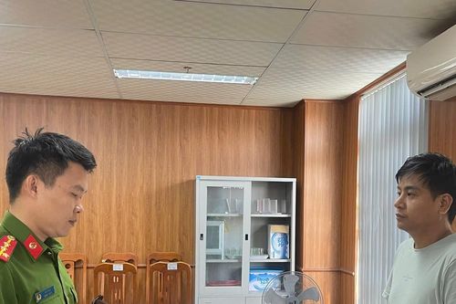 Cháu trai bị khởi tố sau khi nhận 4,7 tỷ đồng của dì ở Mỹ nhờ mua nhà