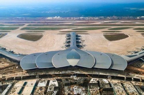 Chưa có đường sắt, khách TPHCM ra sân bay Long Thành di chuyển ra sao?