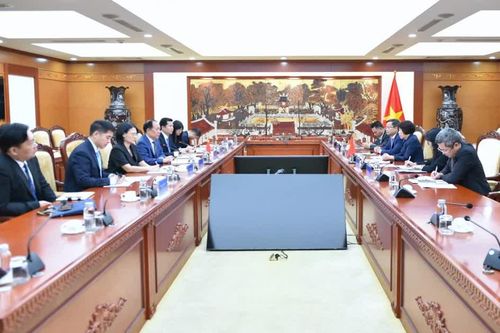 Việt Nam-Trung Quốc: Thúc đẩy hợp tác kinh tế, đầu tư, tài chính