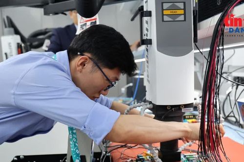 Xây dựng năng lực cốt lõi để từng bước tự chủ AI
