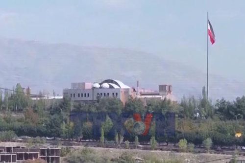 Iran tuyên bố kiểm soát hoàn toàn eo biển Hormuz