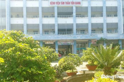 Ấm áp tình người ở bệnh viện tâm thần