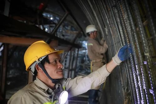 Tăng tốc hoàn thiện hầm Đại Việt trên cao tốc Nội Bài - Lào Cai